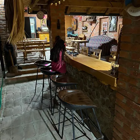 Beaver - Dabrova Koliba ビイェリナ